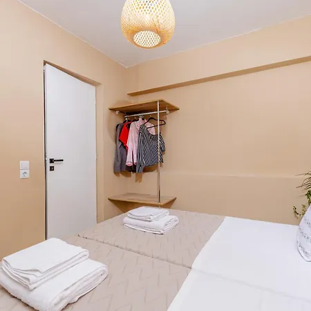 Sarita'S Apartments & Suite Laganas Exterior photo