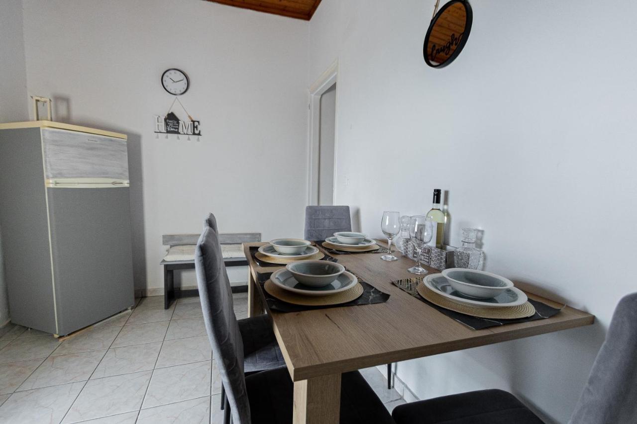Apartment Sarita's & Laganas